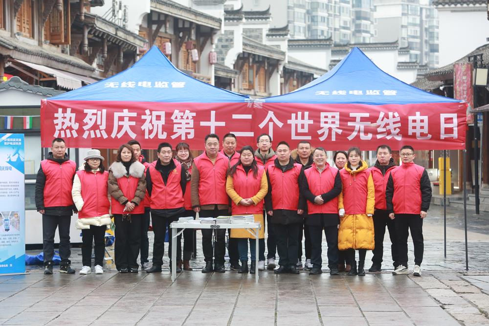 2402b5c4bd774d42b96469727a883b68.jpg 2402b5c4bd774d42b96469727a883b68.jpg