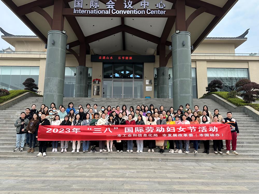 ce71d03616b64357ac7df35aa7761682.jpg ce71d03616b64357ac7df35aa7761682.jpg