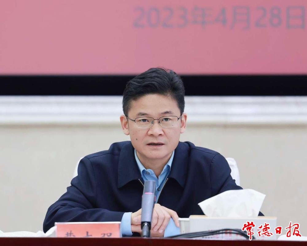 2e1b9d3cedb744f7b97b77aade746305.jpeg 2e1b9d3cedb744f7b97b77aade746305.jpeg