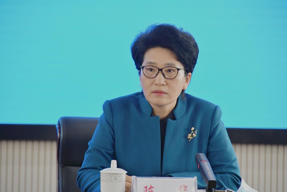 0d6850b53efd4389886e60f697860829.jpg 0d6850b53efd4389886e60f697860829.jpg