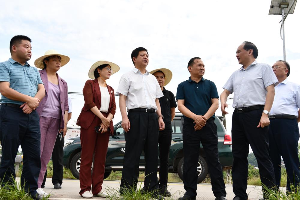 4b196b25e1044a6d8560e7a14f2f1618.jpg 4b196b25e1044a6d8560e7a14f2f1618.jpg