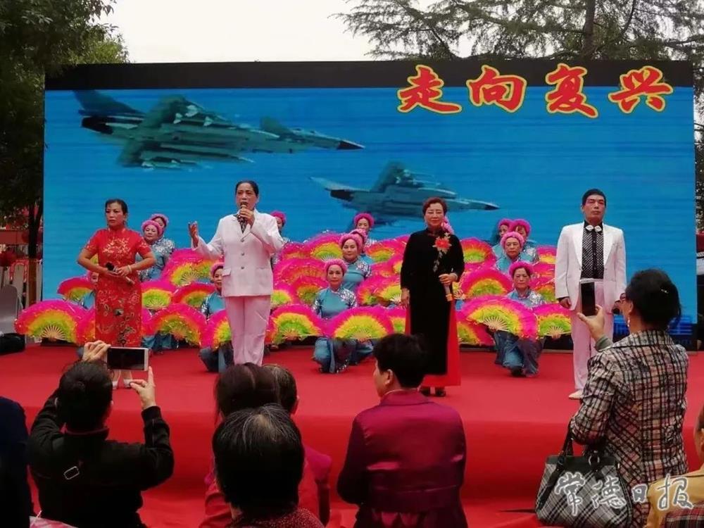 b9cda1f85e884808836e8ff67eb1197d.jpg b9cda1f85e884808836e8ff67eb1197d.jpg