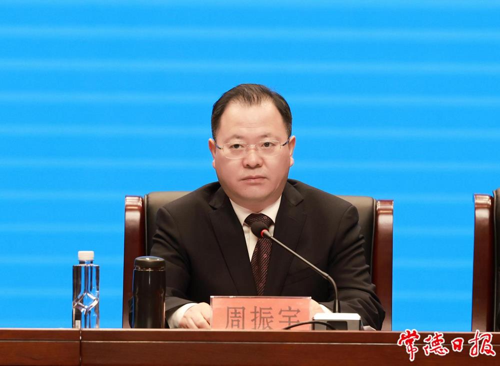 40980e87c8494e26985c518f0379e4ba.jpg 40980e87c8494e26985c518f0379e4ba.jpg