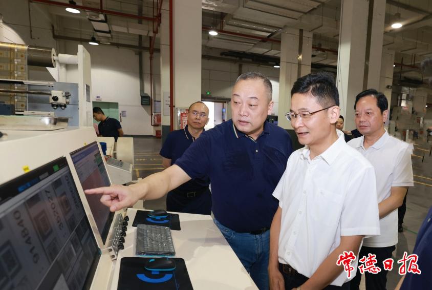 4169d2212cda4680a49c5d9bb18f0701.jpg 4169d2212cda4680a49c5d9bb18f0701.jpg