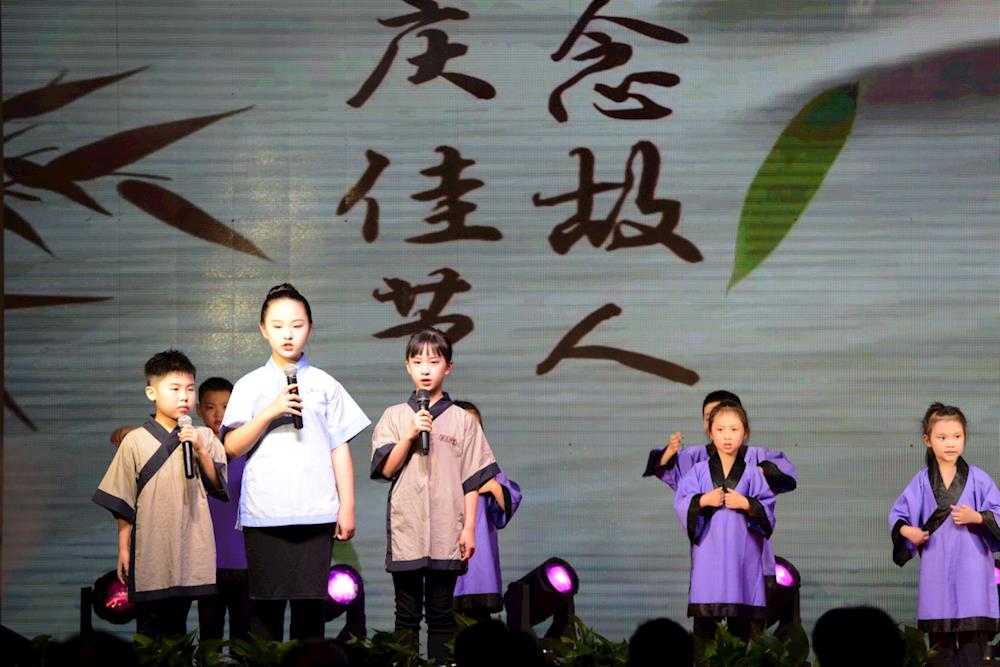 2f4dcf81e3a94292b902d19b1188dece.jpg 2f4dcf81e3a94292b902d19b1188dece.jpg