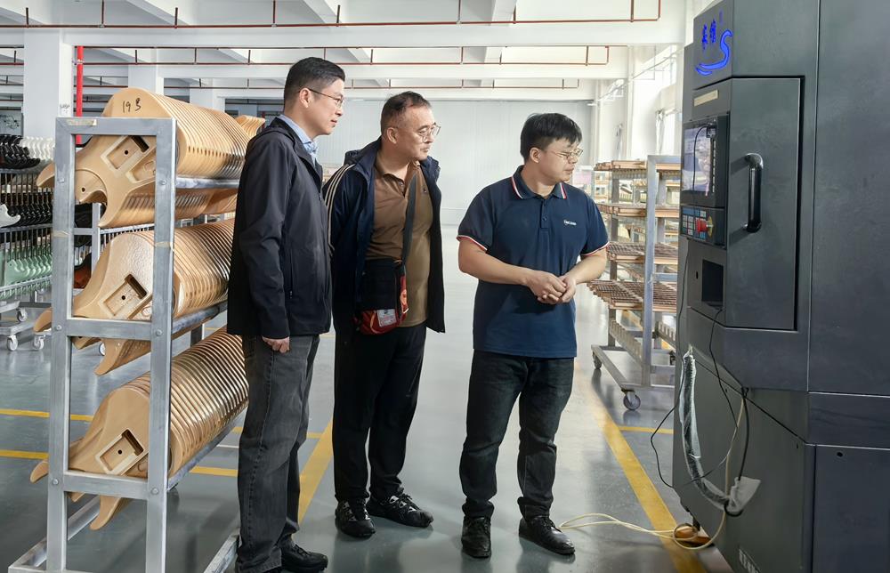 2fd34f7927294e908338b55afe006c86.jpg 2fd34f7927294e908338b55afe006c86.jpg