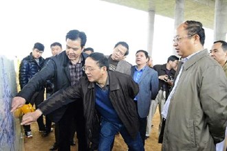 市政府领导考察重点项目工程