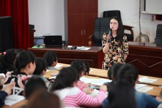 湖南幼专开展第一届教师课堂教学展示交流活动