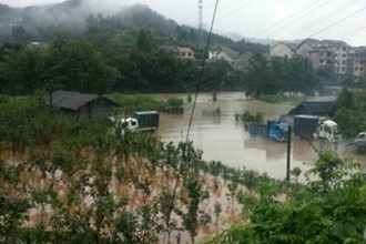 常德部分区县遭暴雨侵袭