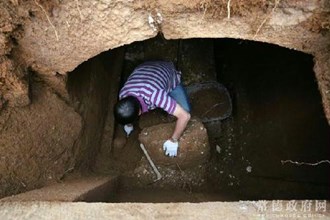 津市在棠华药山首次发现明代石室墓（图）