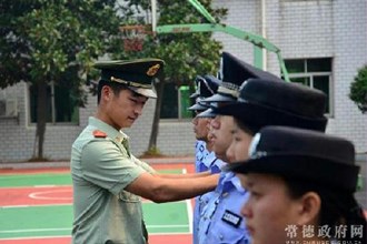 武陵监狱开展2014年青年警察封闭集训