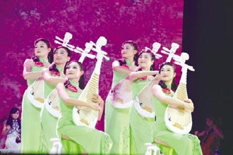 “欢乐潇湘”大型群众文艺汇演决赛常德专场上演