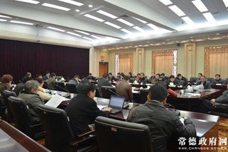 全市非公经济发展和全民创业工作要做好四篇“文章”