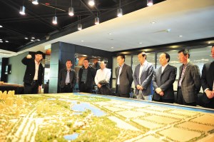 我市党政代表团走穗深访国企