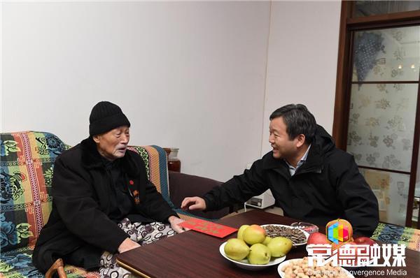 曹立军开展春节走访慰问活动