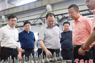 周振宇调研先进装备制造产业发展 坚定信心决心 紧盯千亿产业目标强力作为