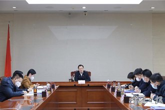 周振宇主持召开市政府党组会议强调：把力量凝聚到党的二十大确定的各项任务上来