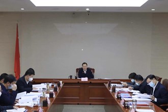 周振宇主持召开市政府第20次常务会议