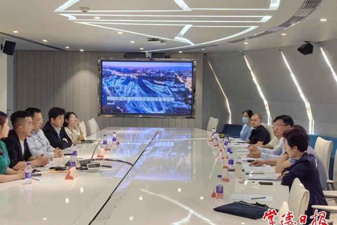 市领导带队赴上海开展创新突破产业突围文旅产业招商考察活动