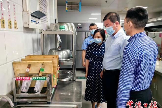市领导督查石门县食品安全主体责任落实情况