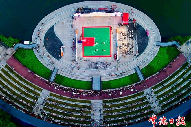 【体育】2024年白马湖城市街头篮球争霸赛开赛