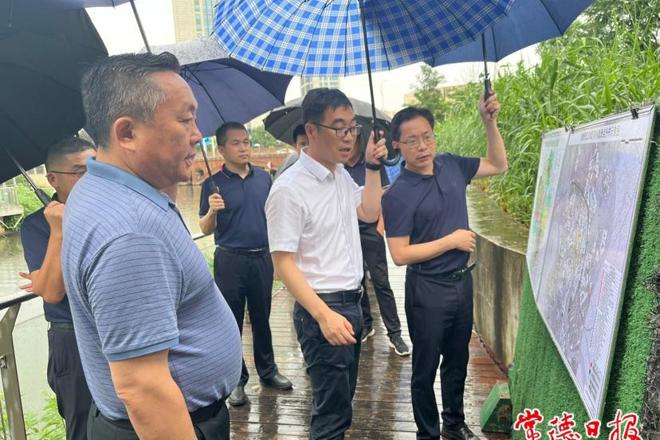 市领导督导检查江北城区防汛排涝