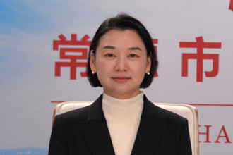 王哲图片