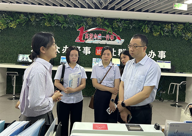 成都彭州市行政审批局来汉寿县调研
