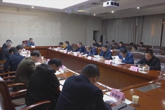 周振宇调度园区重大产业项目落地工作