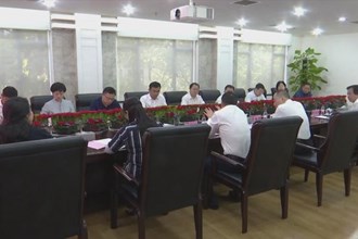 周振宇拜访中联重科总部