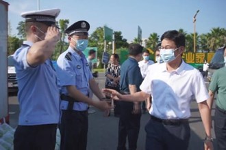 曹志强督导疫情防控、安全生产工作