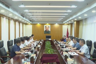 奋进新征程 建功新时代(8.27)