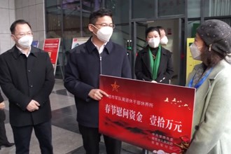 曹志强周振宇等市领导集中开展新春慰问 向一线工作者致敬 给全市人民拜年