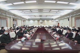 曹志强主持召开市委常委会(扩大)会议