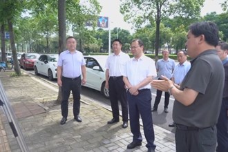 周振宇调研市江北城区雨污水管网建设运行维护工作