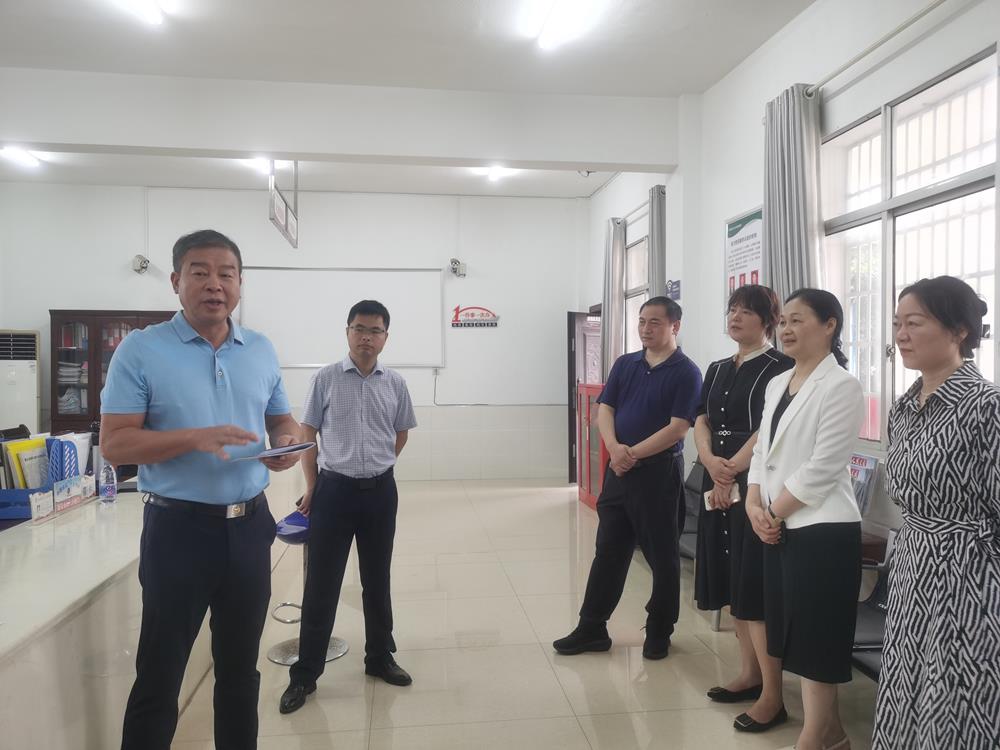 de70c88089fd4b4689d804b235d75a50.jpg de70c88089fd4b4689d804b235d75a50.jpg