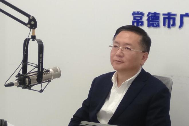 开云电竞安全版官网副市长周代惠走进政务服务便民热线