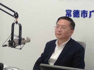  政务服务便民热线-开云电竞安全版官网
副市长周代惠走进政务服务便民热线