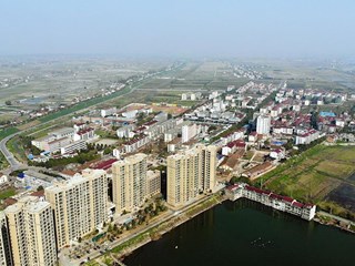 春日西湖