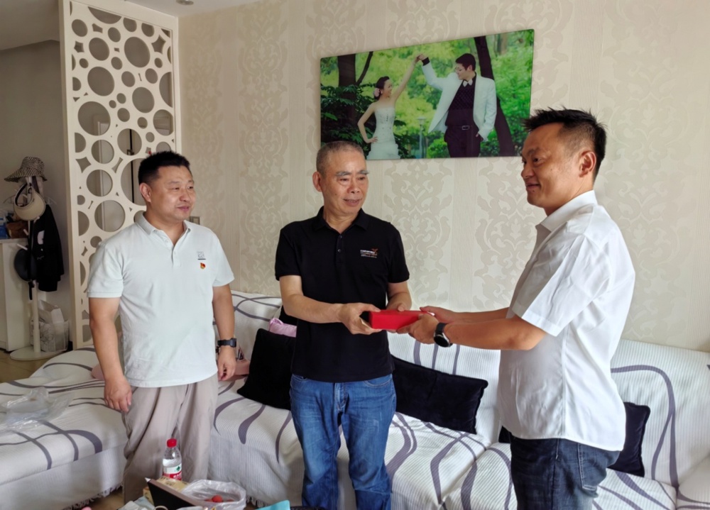 7b460ed2eca9fa6f08026e06048ca9d